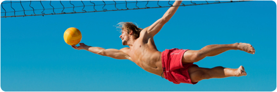 joueur de volleyball de plage